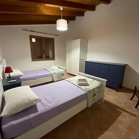 Marci Con Piscina Privata A