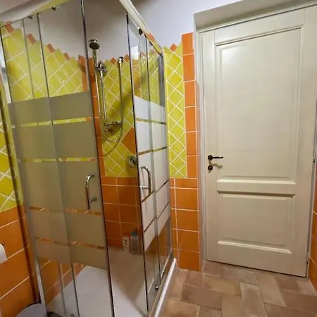 Marci Con Piscina Privata A Nyaraló