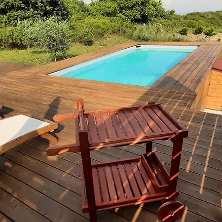 Marci Con Piscina Privata A Tatil Evi *